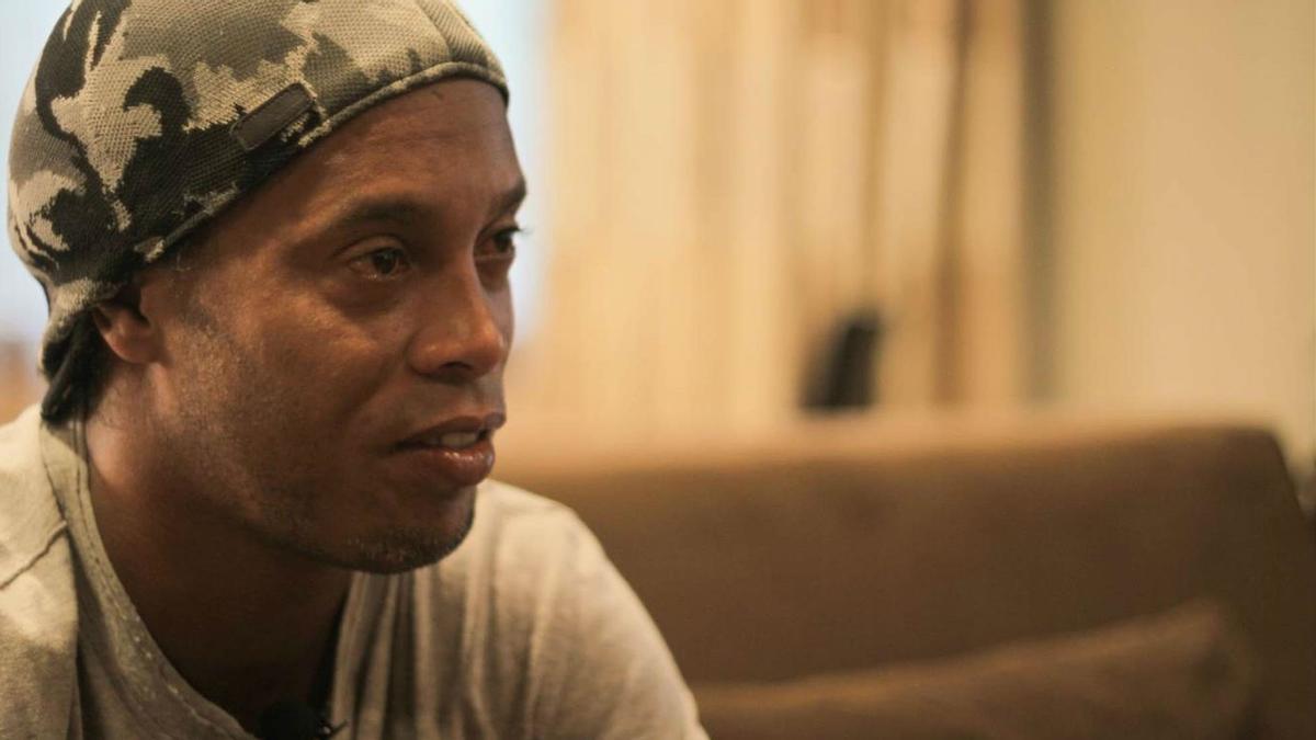 Ronaldinho Gaúcho anuncia de dio positivo para el nuevo coronavirus