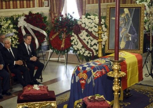 CAPILLA ARDIENTE DE LA DUQUESA DE ALBA EN EL AYUNTAMIENTO DE SEVILLA