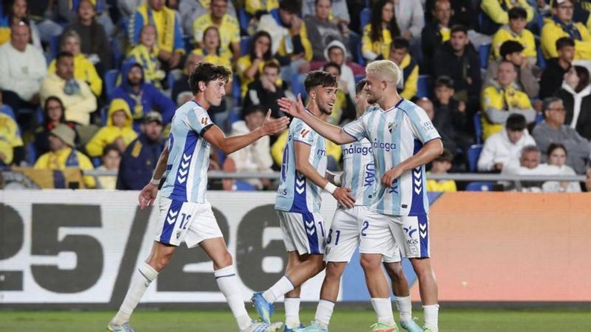 El Málaga CF ganó 0-1 en el Gran Canaria Estadio en la ida de las semifinales del play off.