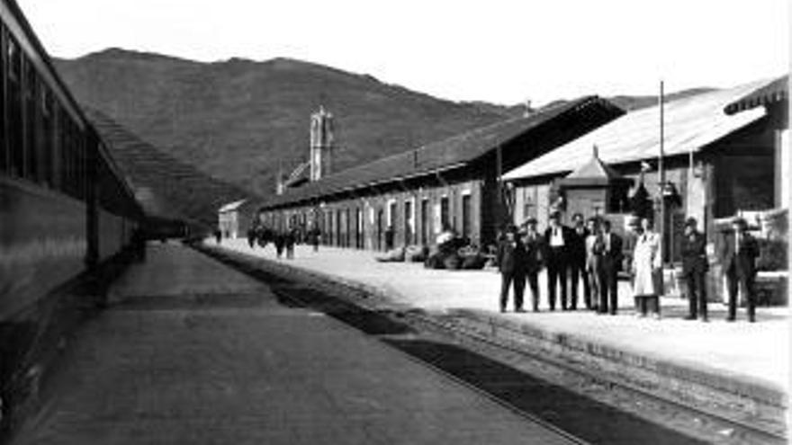 Estació vella de Portbou sense la gran marquesina construïda el 1929