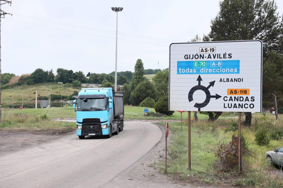 Los residentes de la zona lamentan los excesos de "contaminación y ruido"