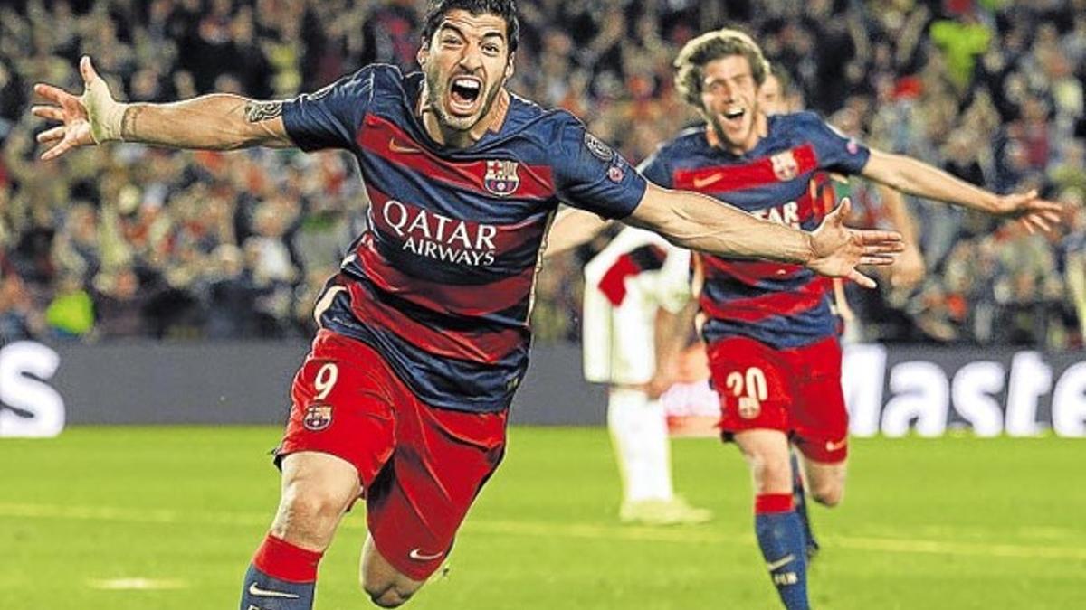 Luis Suárez, celebrando el 2-1