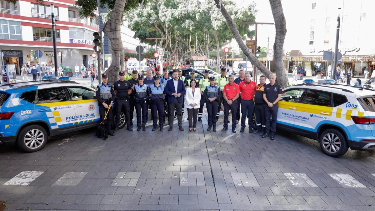 Las Palmas de Gran Canaria activa un dispositivo de seguridad y tráfico ante la llegada de la Navidad.