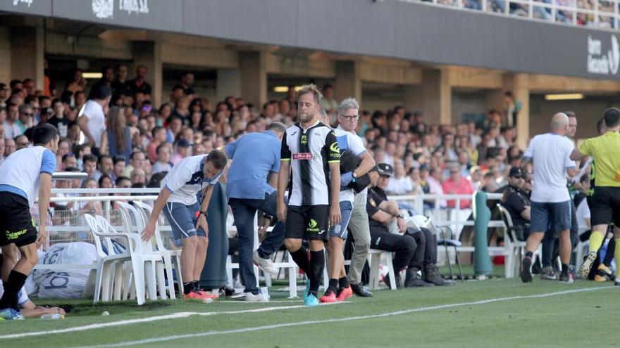 Cordero se retiraba lesionado el pasado domingo