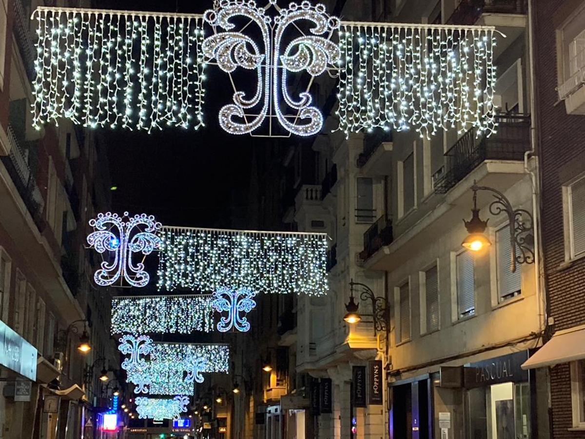 Isabel la Católica-Cirilo Amorós Isabel la Católica-Cirilo Amorós