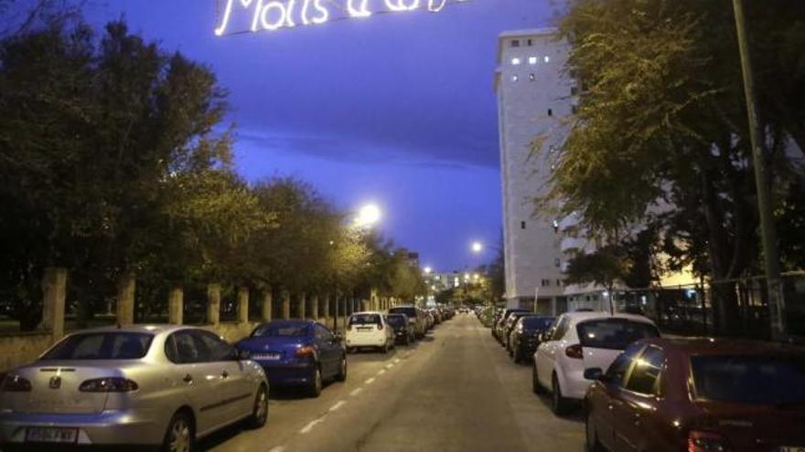 Weihnachtsbeleuchtung in Nou Llevant 2014.