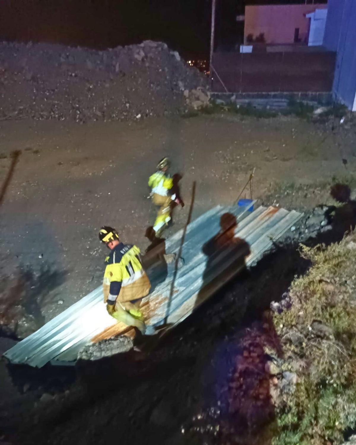 Caída de ramas y otros objetos este fin de semana en Tenerife a causa del viento