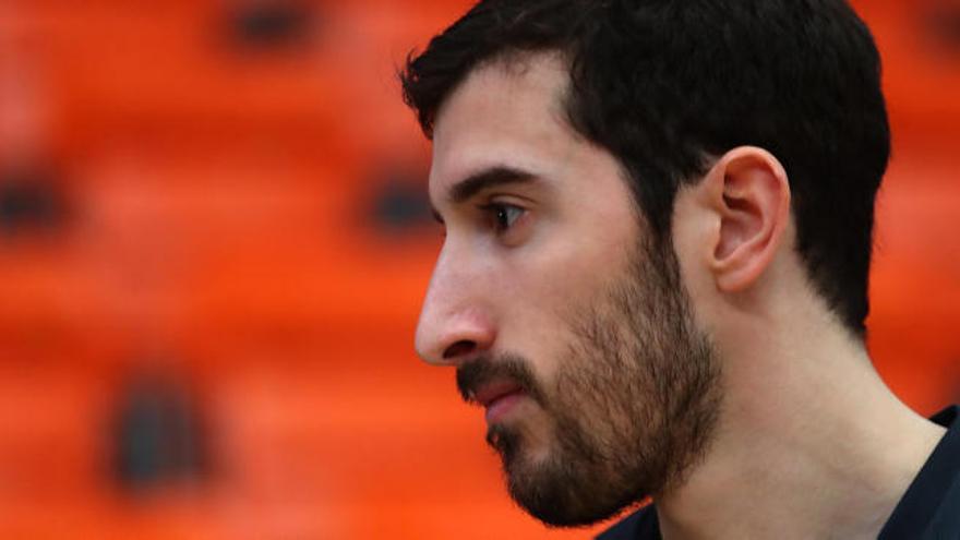 Guillem Vives, en el entrenamiento de este martes en La Fonteta