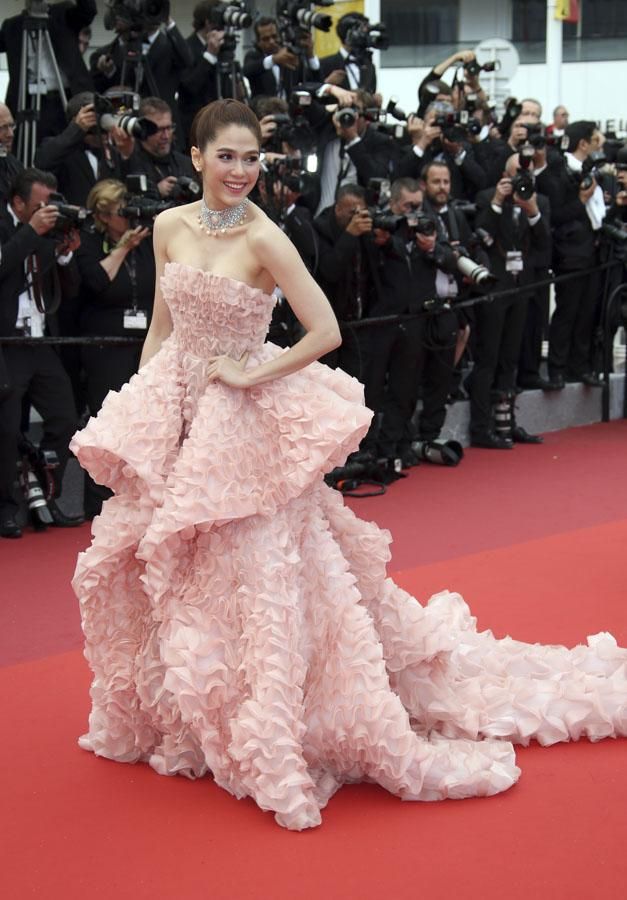 Ceremonia de Apertura de Cannes 2016: Araya A. Hargate con vestido de Ralph & Russo