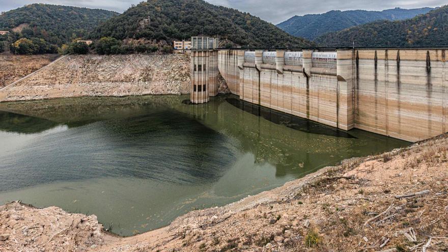 Restringeixen encara més el consum d&#039;aigua a les llars i comerços gironins