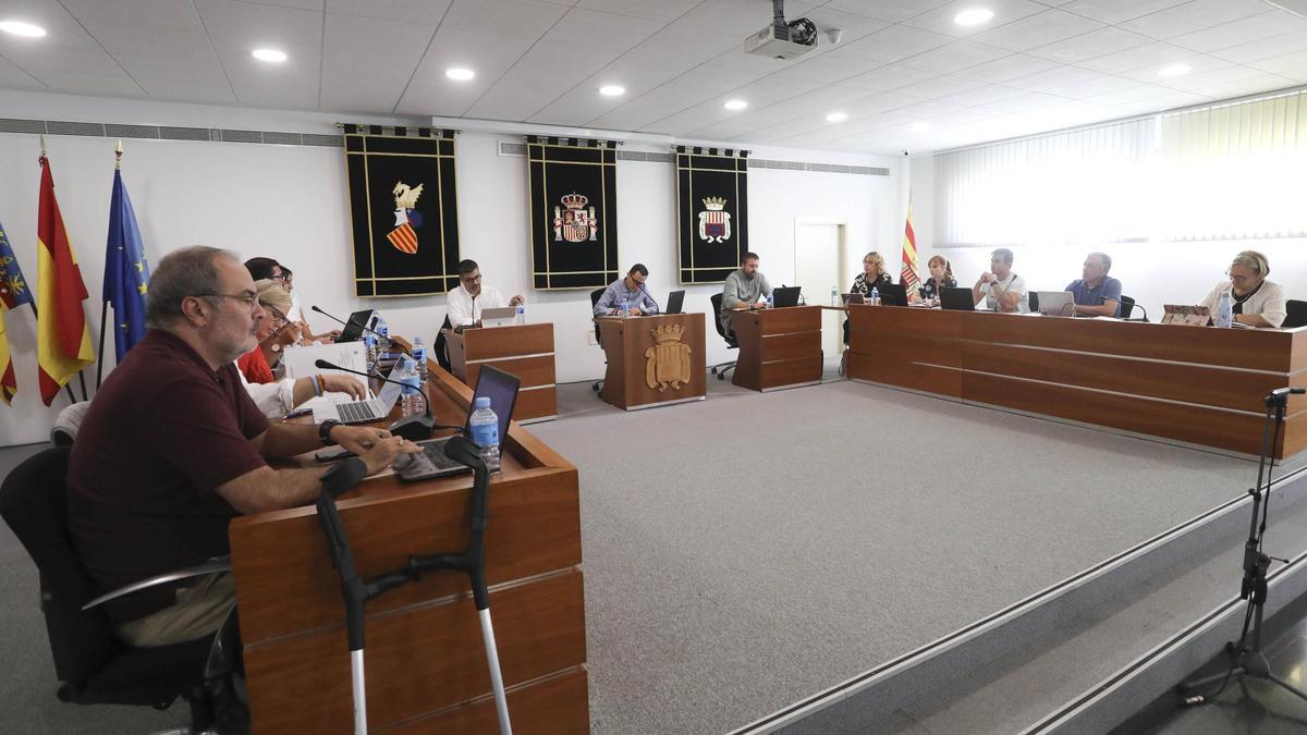 Concejales de Canet, en un pleno municipal.
