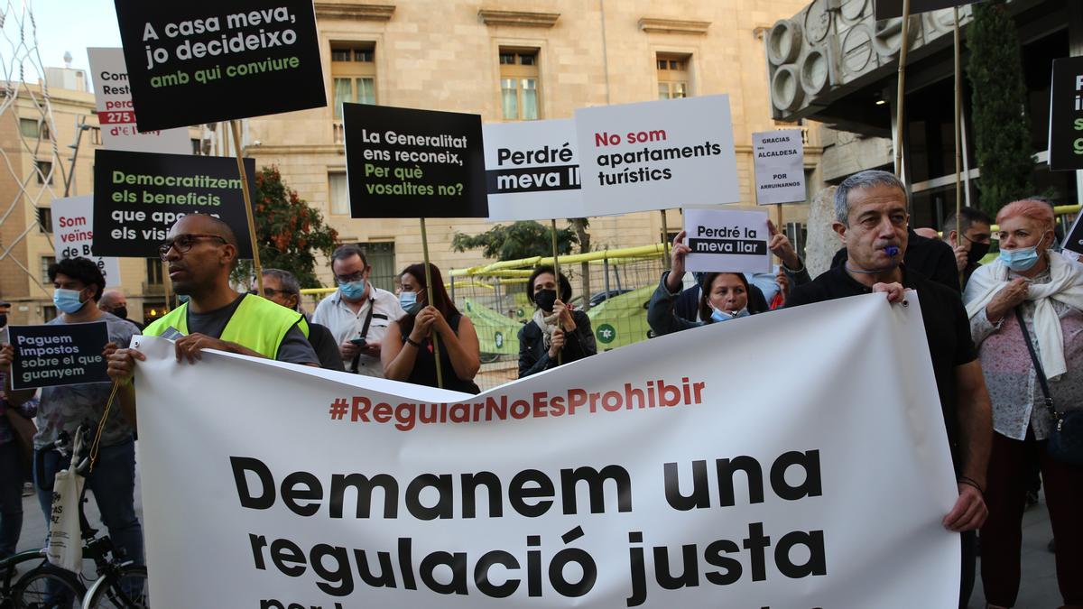 Barcelona no troba com regular les habitacions de lloguer per dies