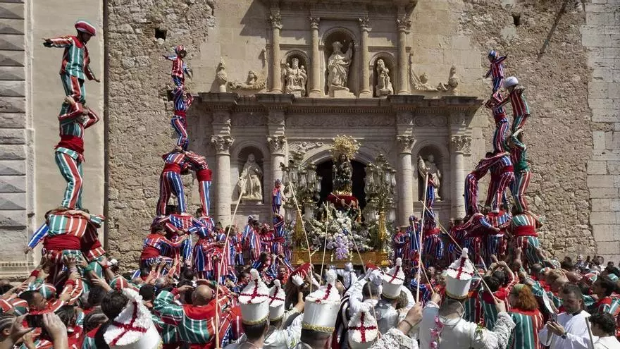 Así ha transcurrido la espectacular procesión de Algemesí pese al fuerte calor