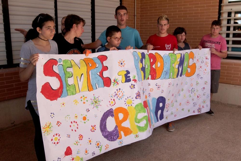 Minuto de silencio en el colegio Primitiva Lopez