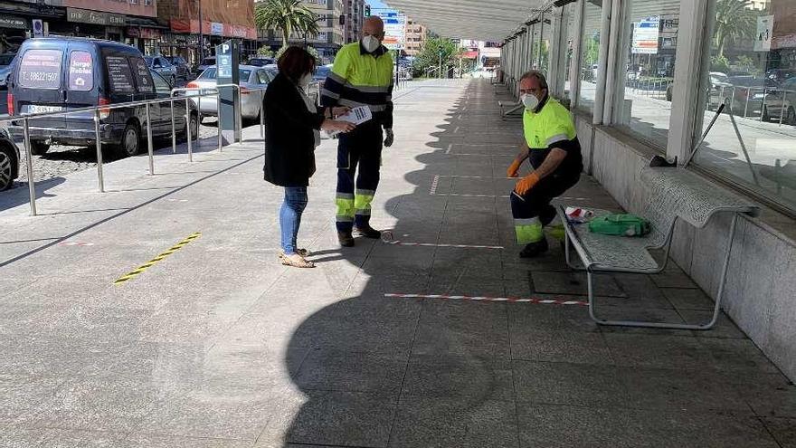 La Pola prepara el hueco para los vendedores del mercado