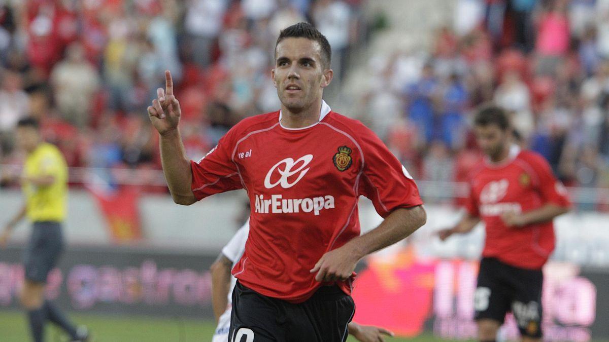 Julio Álvarez durante su etapa en Son Moix con el RCD Mallorca.
