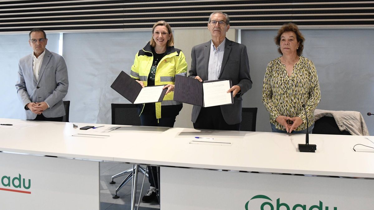 Firma del convenio de colaboración a la red &quot;Empresas de Castilla y León comprometidas con la igualdad&quot; entre la Junta y Cobadu.