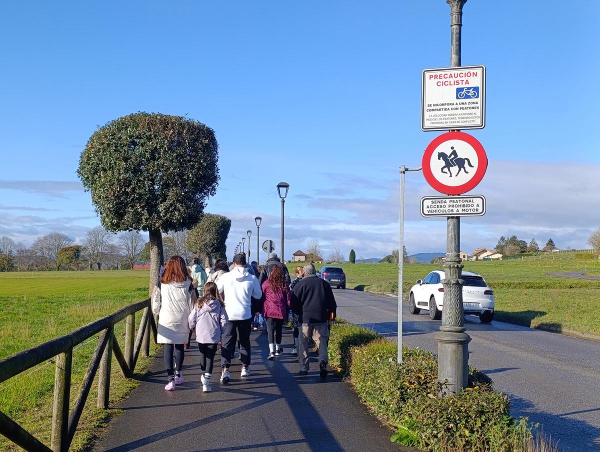 Posada de Llanera marcha a favor de Cáritas