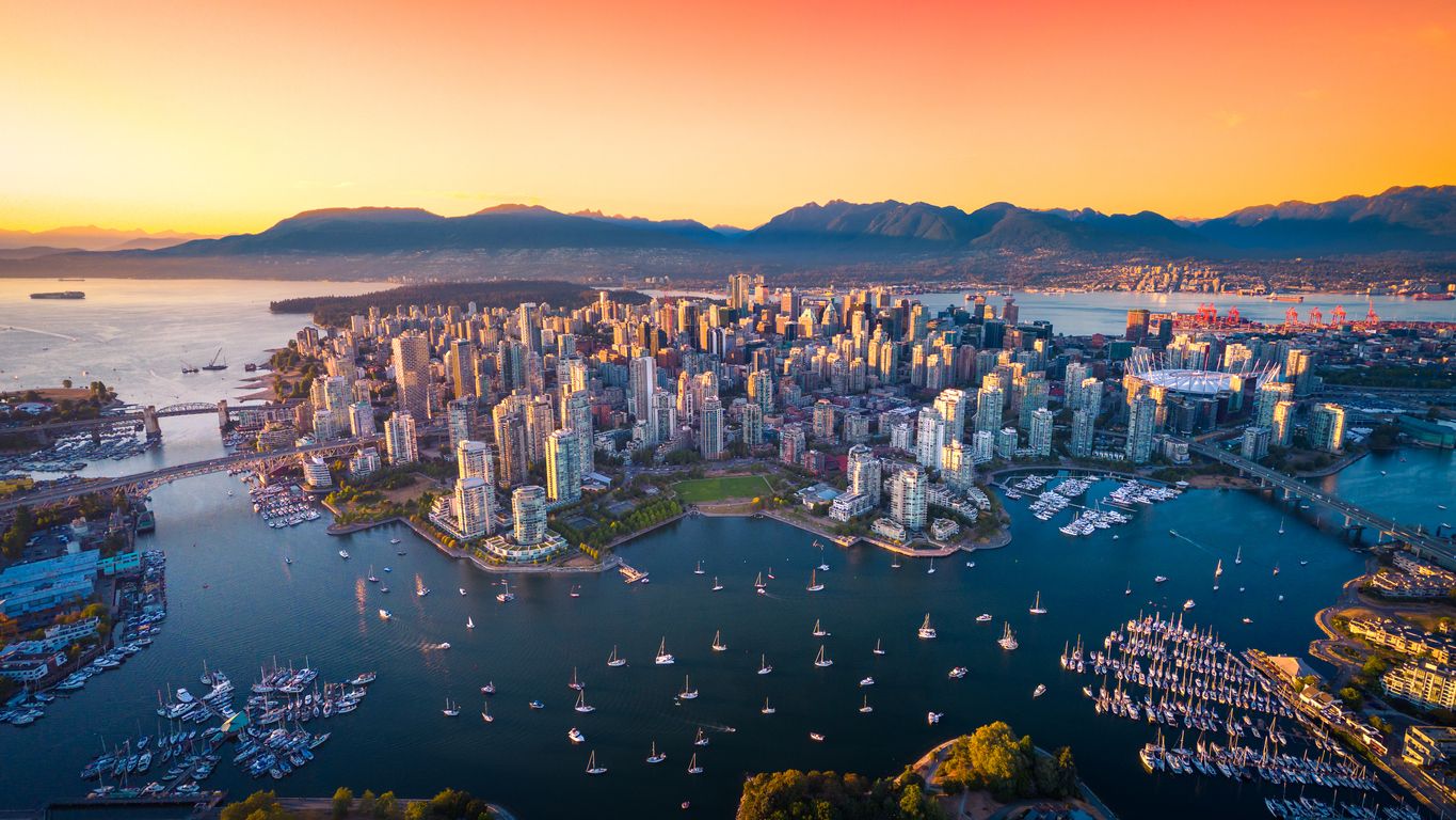 Parques Naturales y ciudades cosmopolitas como Vancouver te esperan en Canadá.