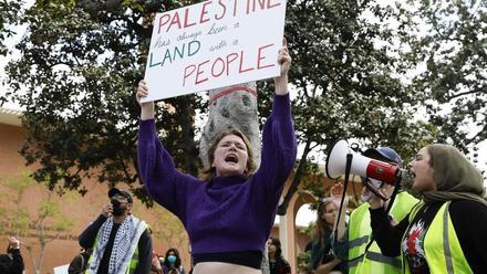 Continúan las protestas de los universitarios estadounidenses contra la ofensiva de Israel a Gaza