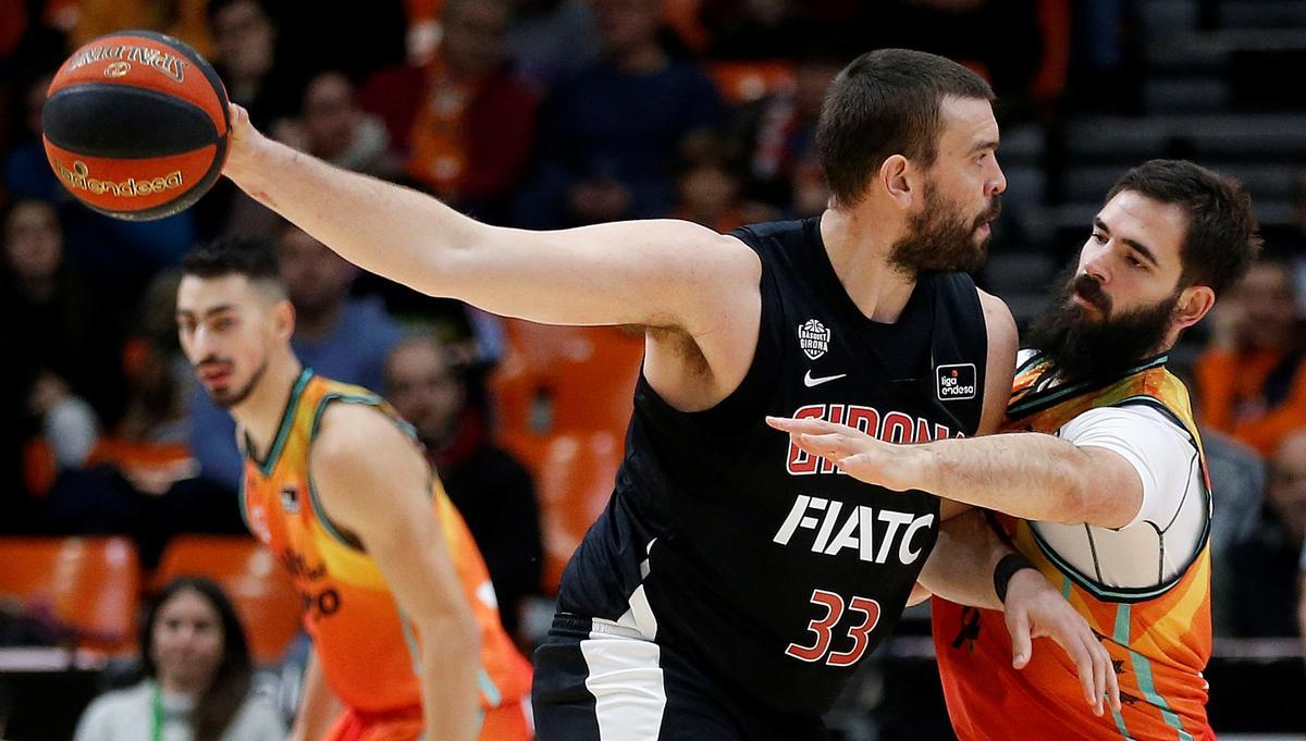 El Bàsquet Girona sufrió un calvario en La Fonteta y esperan otro partido en Fontajau