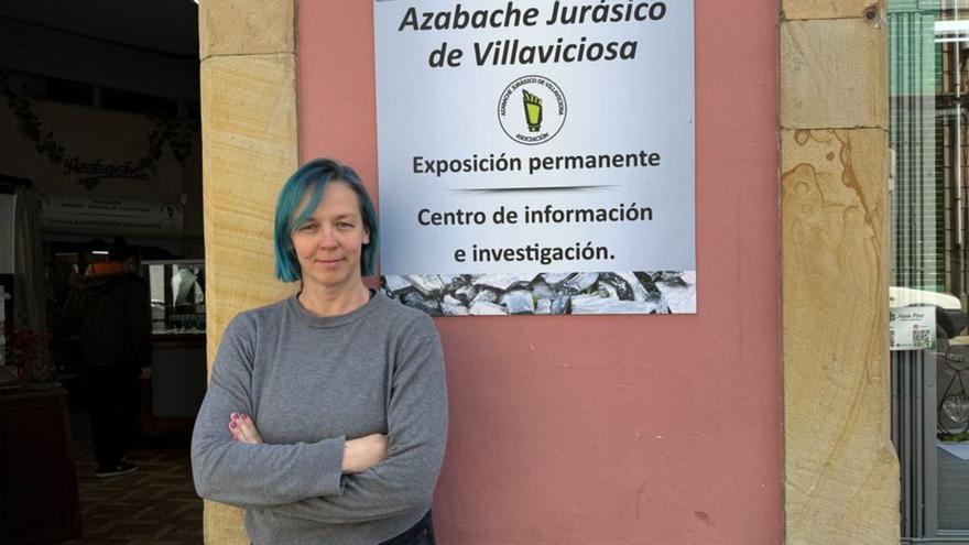 Svetlana Poutilina, ante la sede de la asociación. | C. V.