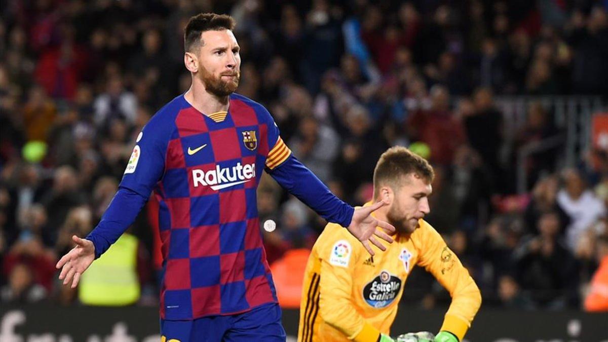 Messi celebra su primer gol de la noche