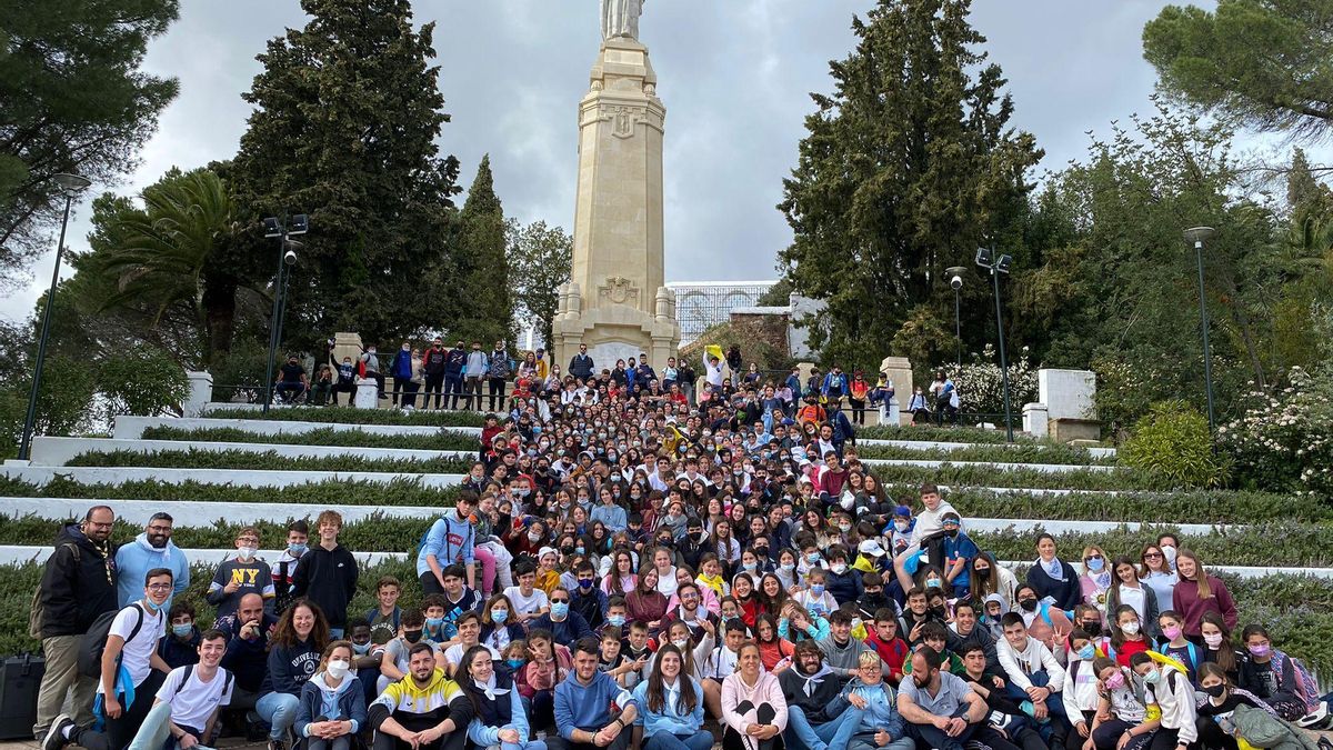 Un total de 400 jóvenes de Andalucía se dan cita en la novena Marcha Juvenil La Salle