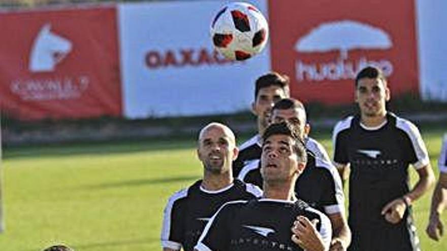 El Zamora CF mantendrá sus entrenamientos, pero paraliza los equipos de su Escuela de Fútbol.