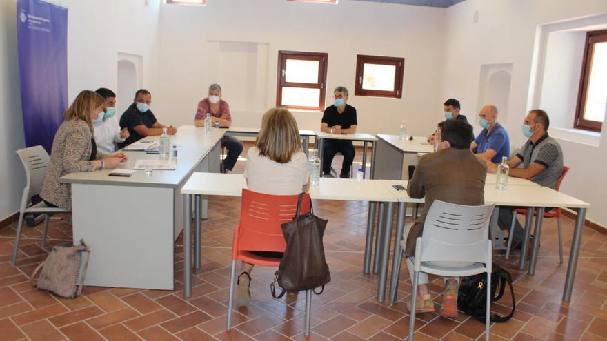 Ajuntament, Generalitat i empresaris impulsen la formació TIC a Figueres