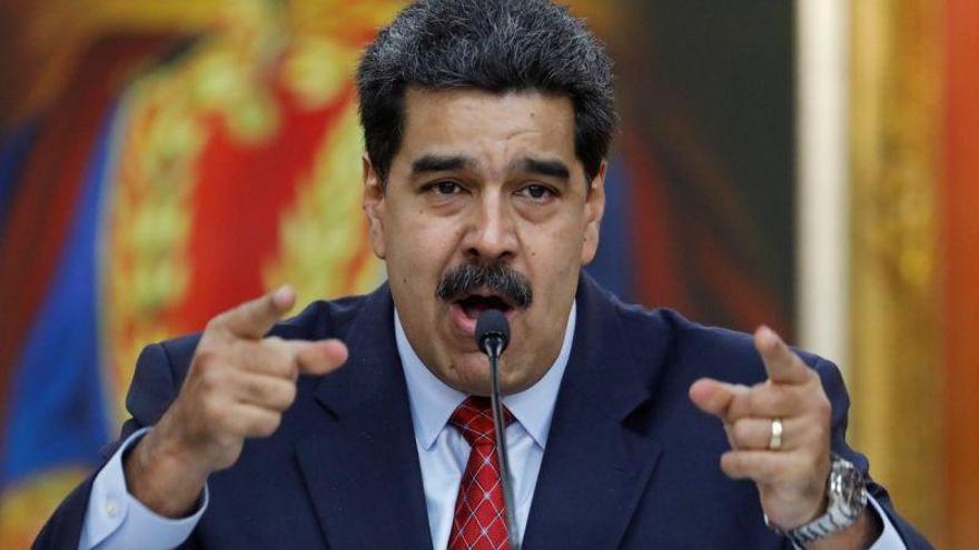Maduro acusa a EEUU por los apagones y creará comandos de defensa