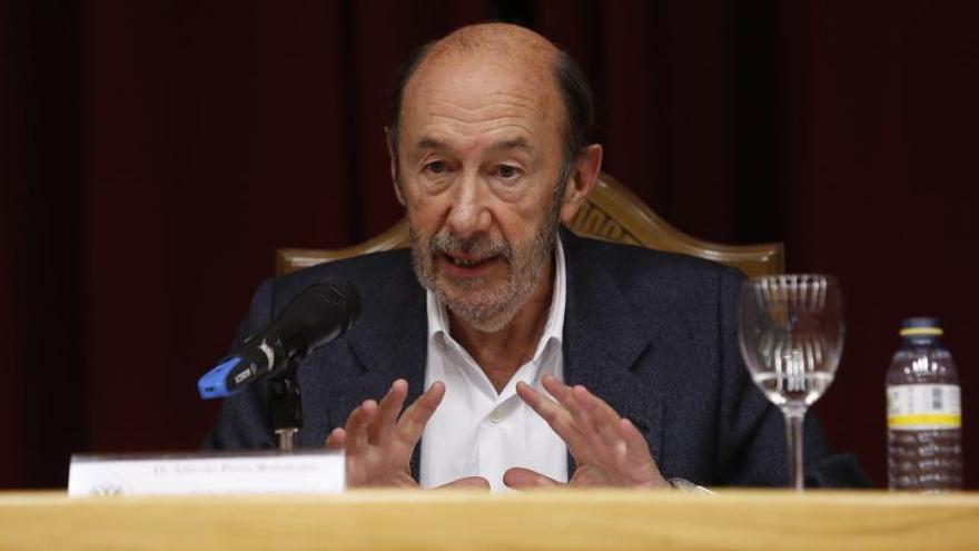 Mor l&#039;exvicepresident del govern espanyol i exsecretari general del PSOE Alfredo Pérez Rubalcaba