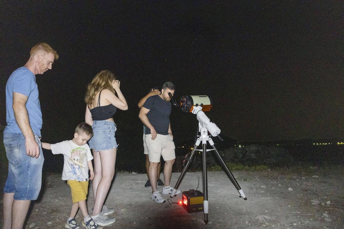 Las Perseidas en Mallorca, así se han visto desde Son Fornés