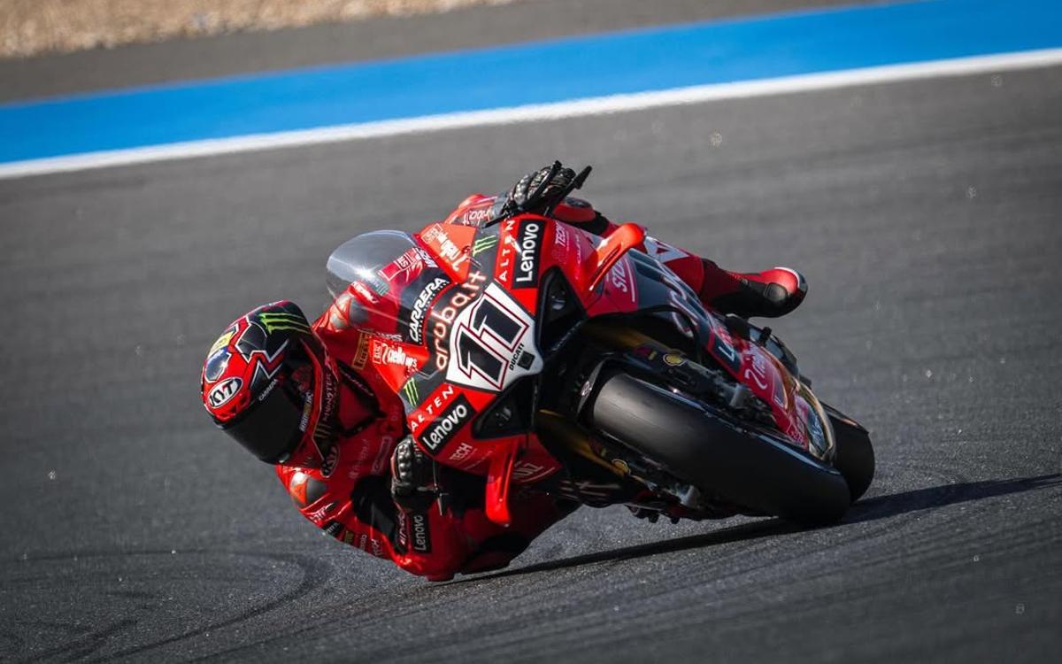 Nicolò Bulega durante una carrera en el WorldSBK