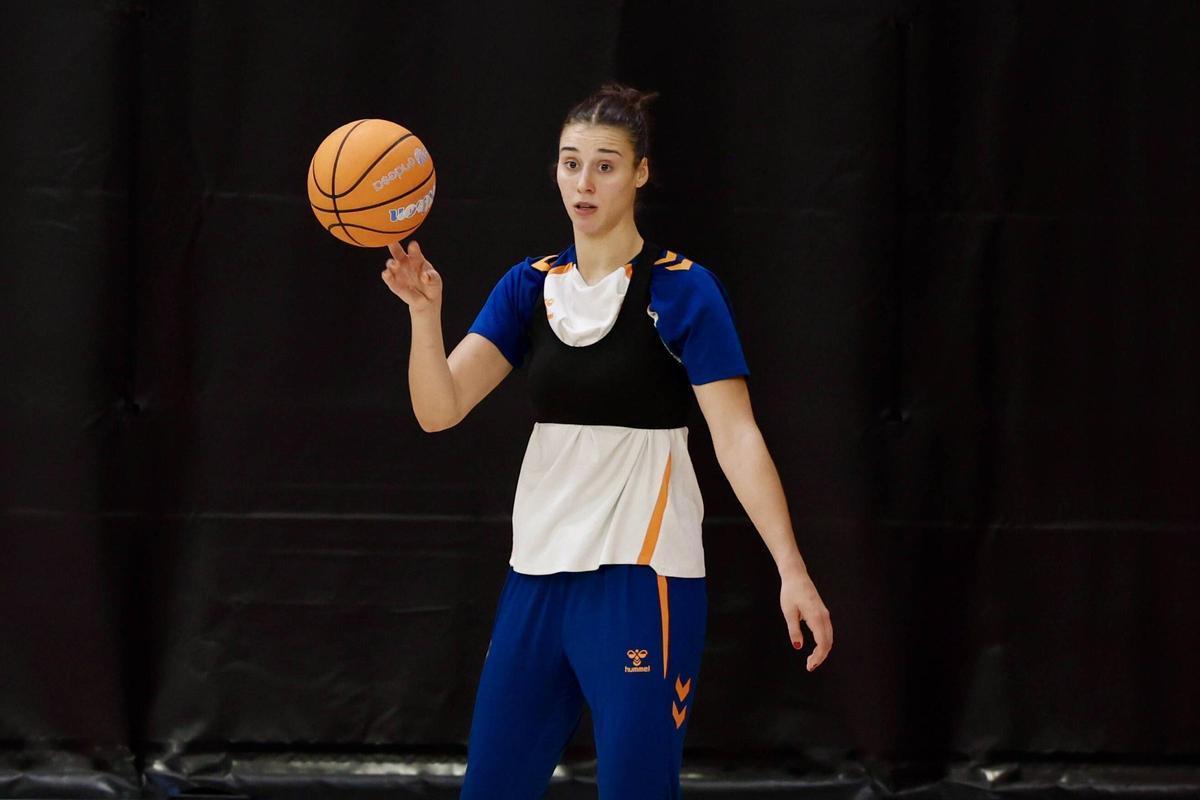 Raquel Carrera durante el entrenamiento