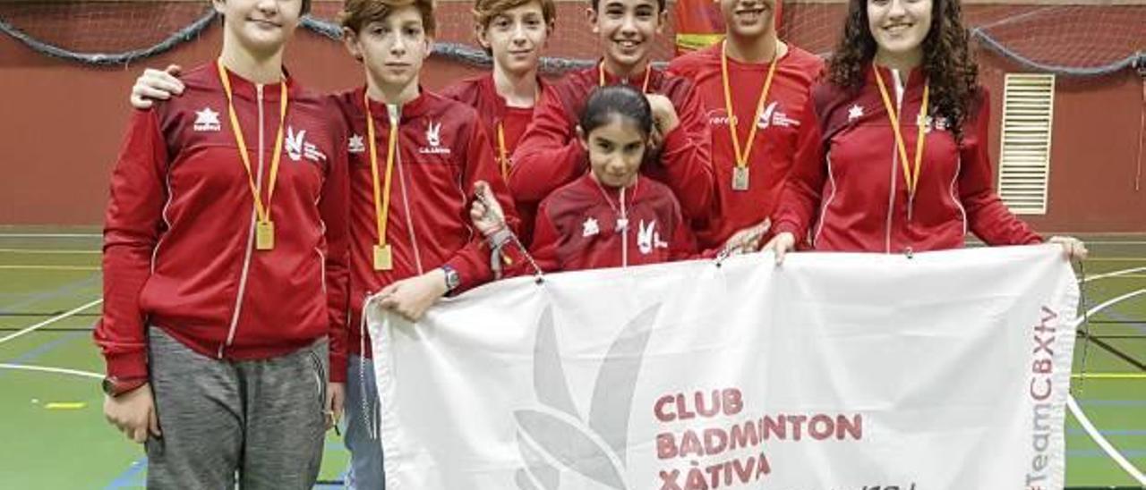 El Bádminton Xàtiva logra siete medallas  en el TTR de Manises