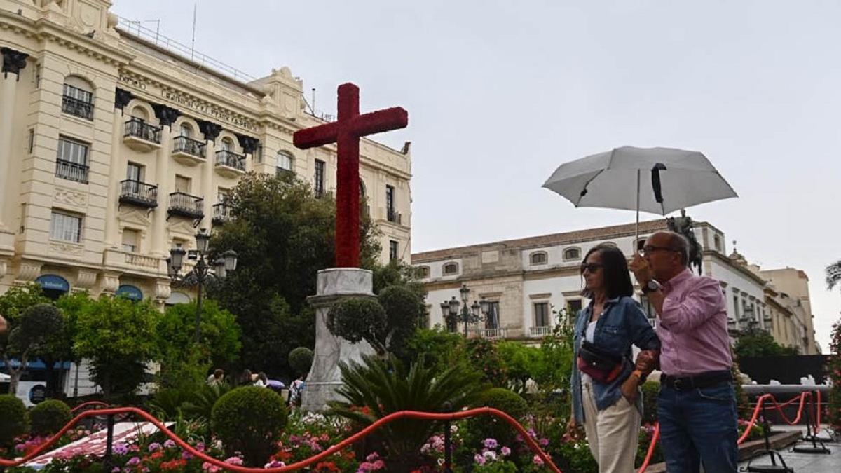 Pasado el mediodía de este sábado han caído unas gotas en la capital cordobesa.