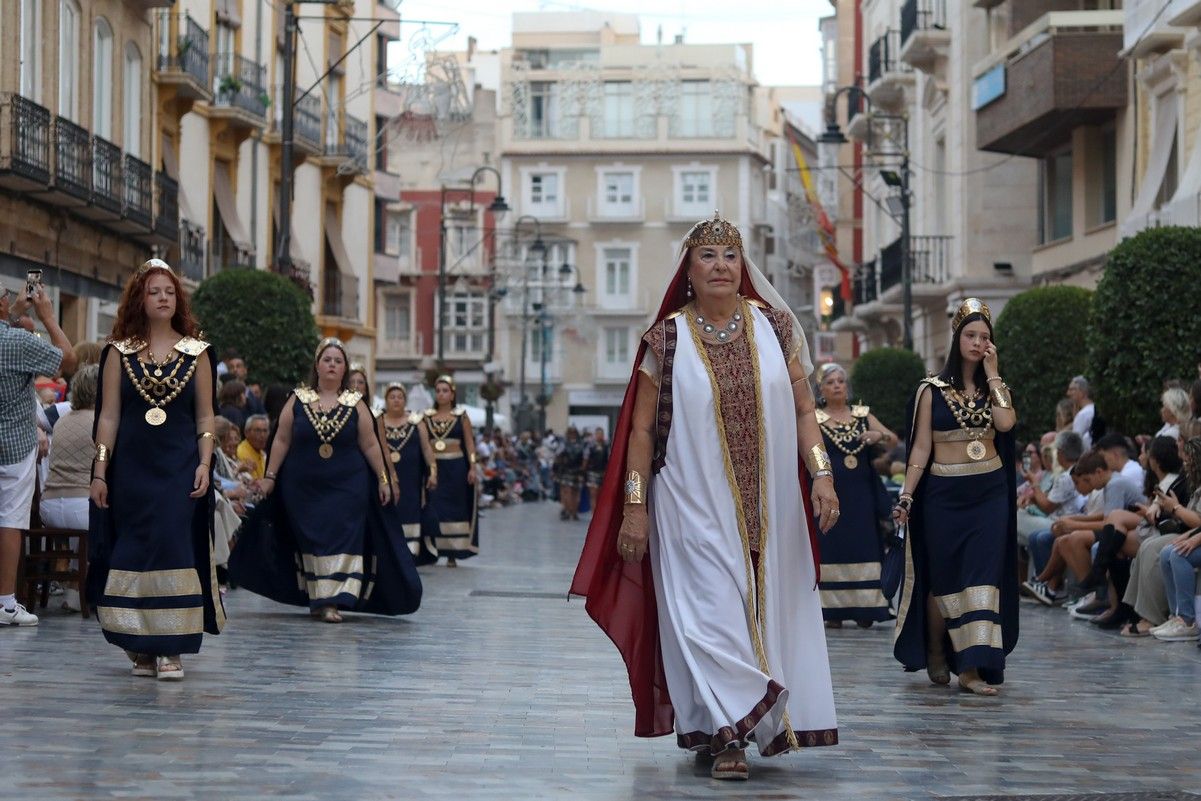 Todas las imágenes del Desfile General de Tropas y Legiones de este sábado en Cartagena