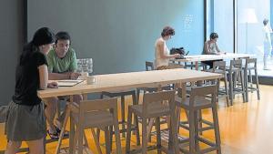 Emprenedors en una sala del’Almogàvers Business Factory.