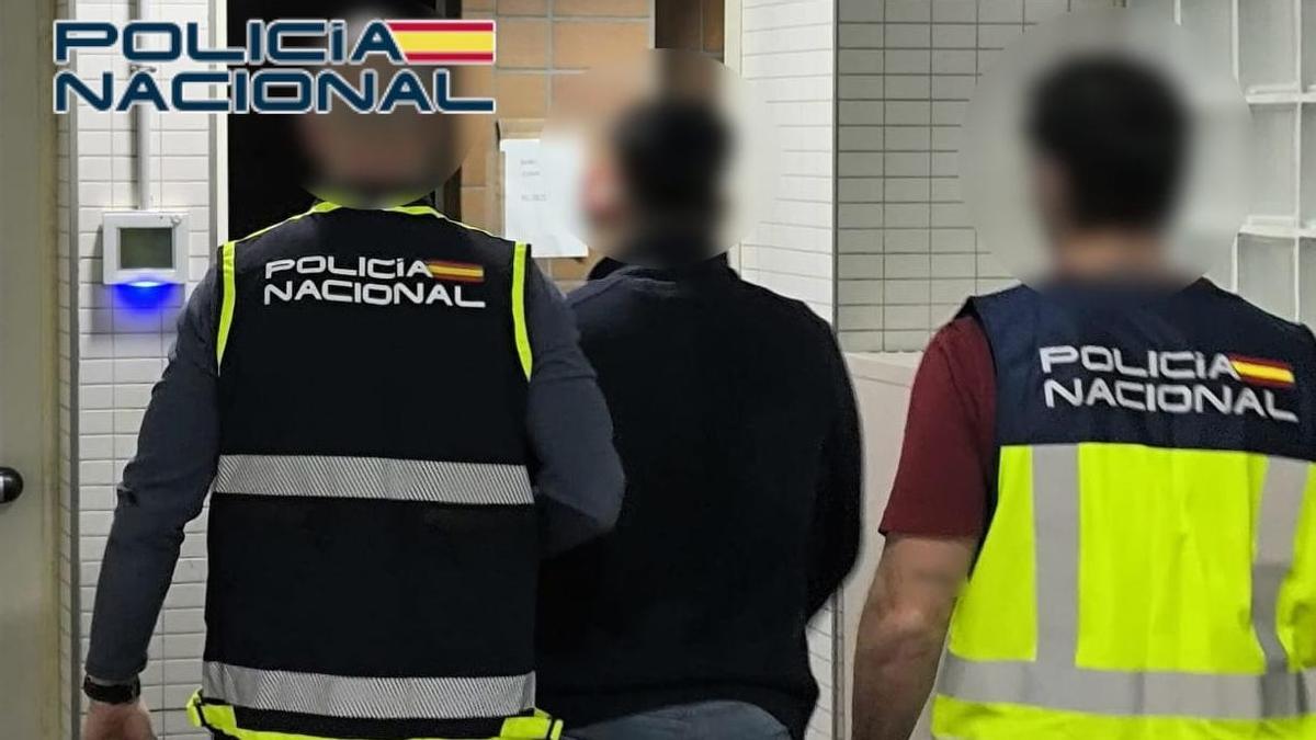 Incidentes con la afición del Real Murcia al finalizar el clásico en el Rico Pérez