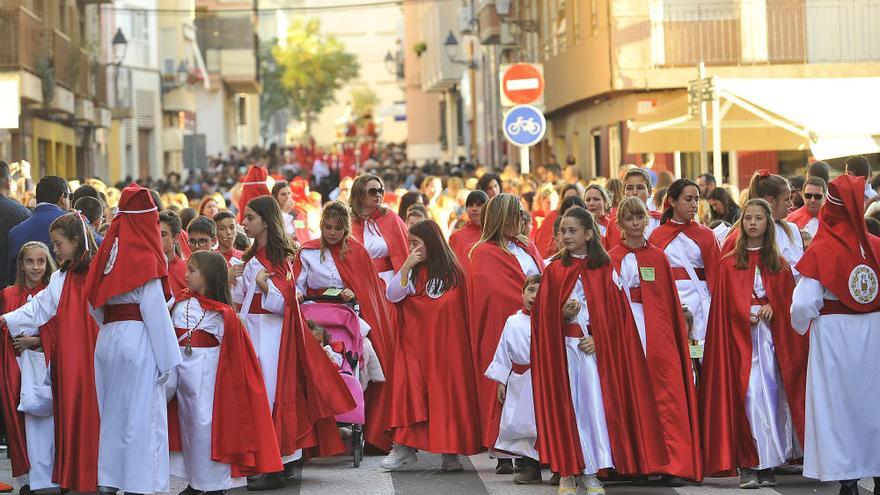 Elche se llena de devoción con las procesiones del Domingo de Ramos