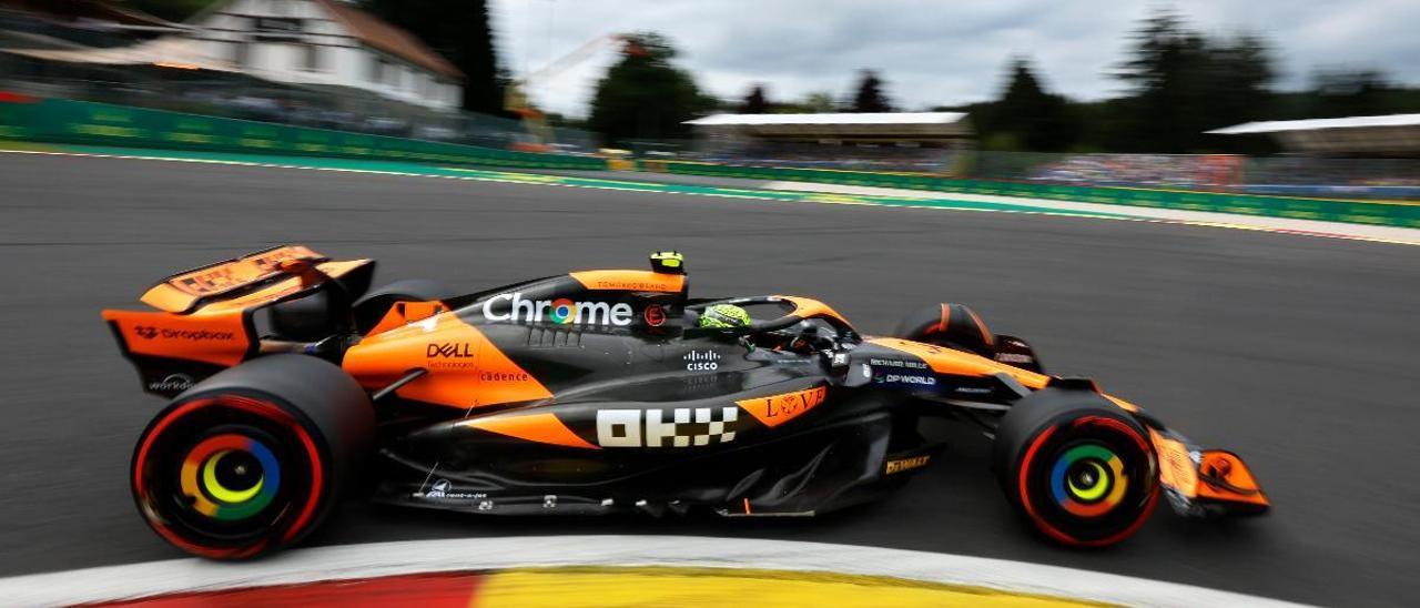 Los McLaren desafían a Verstappen en Bélgica