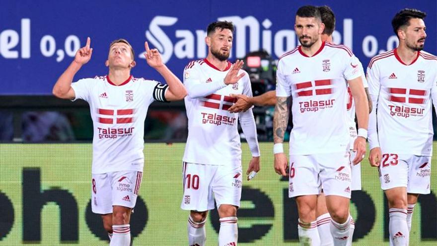 Resumen, goles y highlights del Eibar 0 - 3 Cartagena de la jornada 27 de LaLiga Smartbank