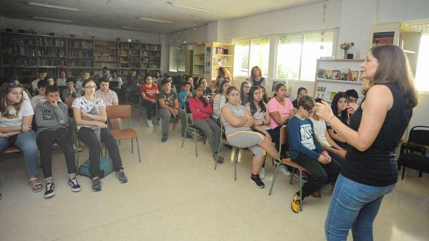 La actividad se desarrolló bajo el título &quot;mulleres comúns singulares&quot;. // Iñaki Abella