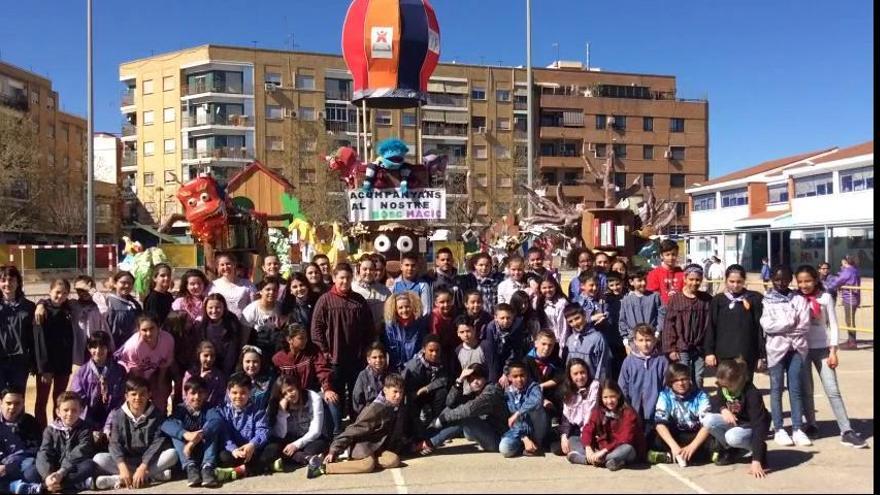 Falla en el colegio González Gallarza de Alaquàs