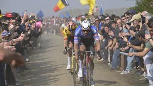 Van der Poel i Van Aert lluiten pel Mundial de ciclocròs