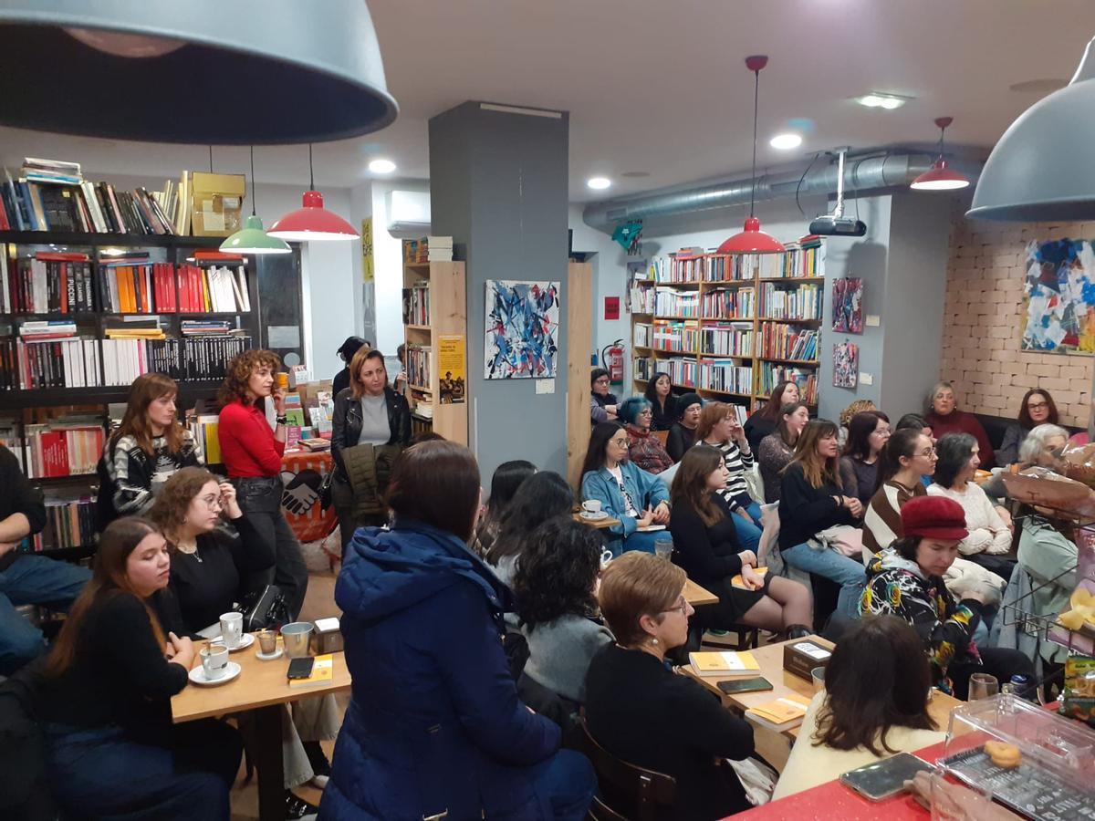 Asistentes a la presentación.