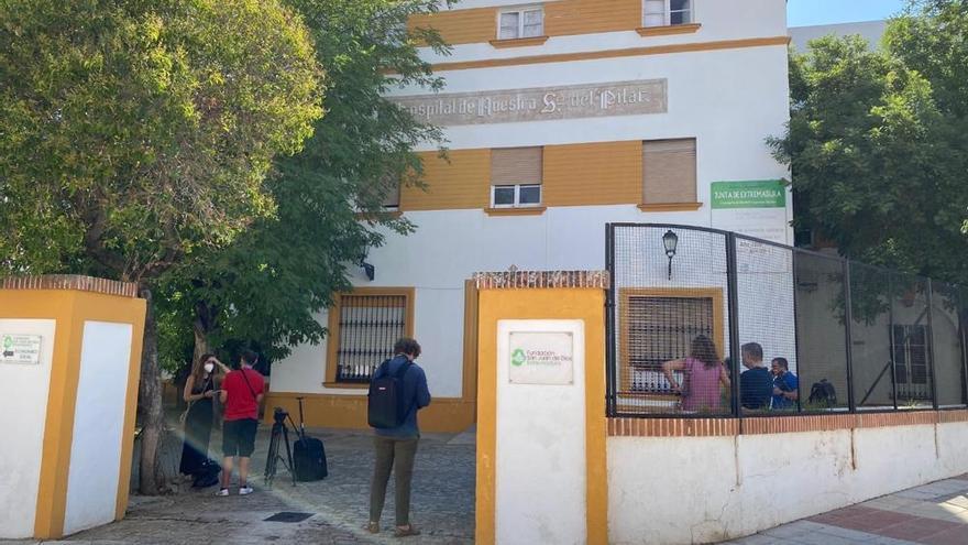 No hay operador para el hospital del Pilar ni la residencia y peligran 91 puestos de trabajo en Almendralejo