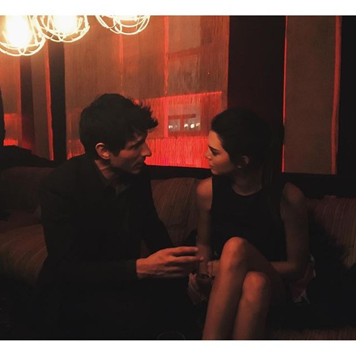 Kendall Jenner junto a Andrés Velencoso en el evento de Mango