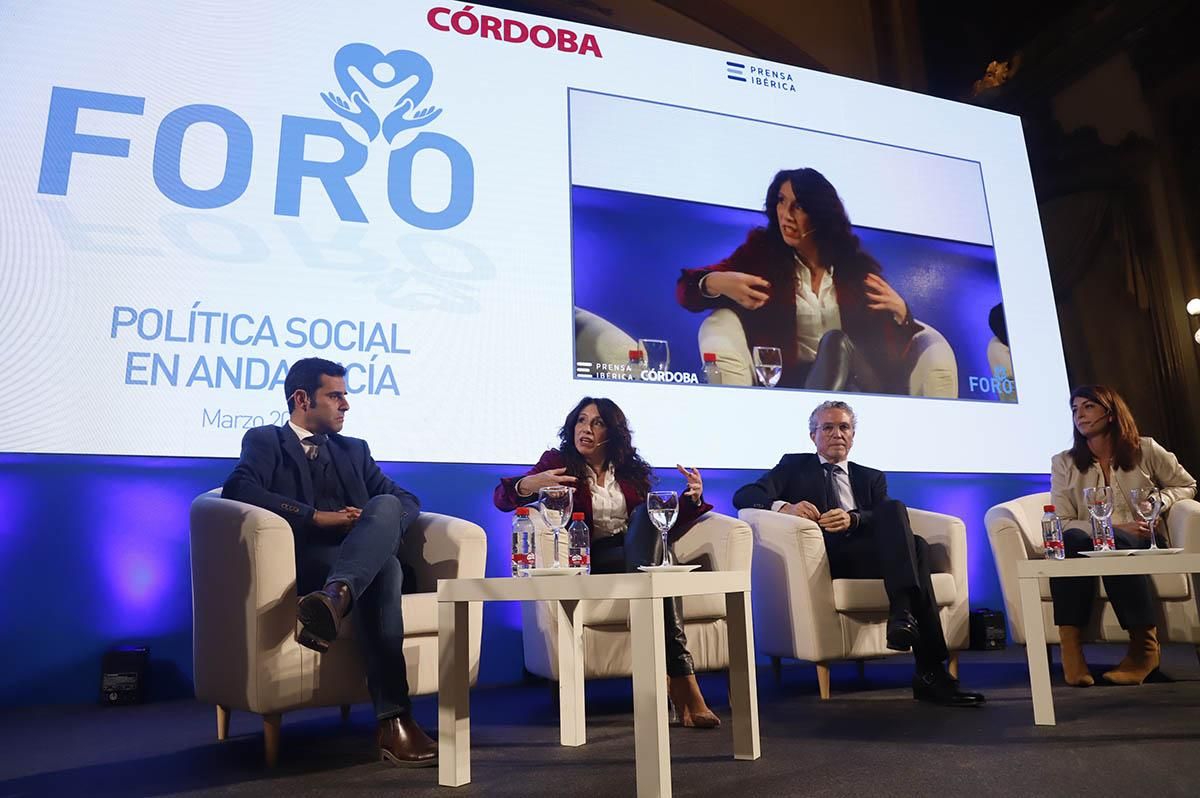 La consejera Rocío Ruiz en el Foro Diario Córdoba sobre las políticas sociales